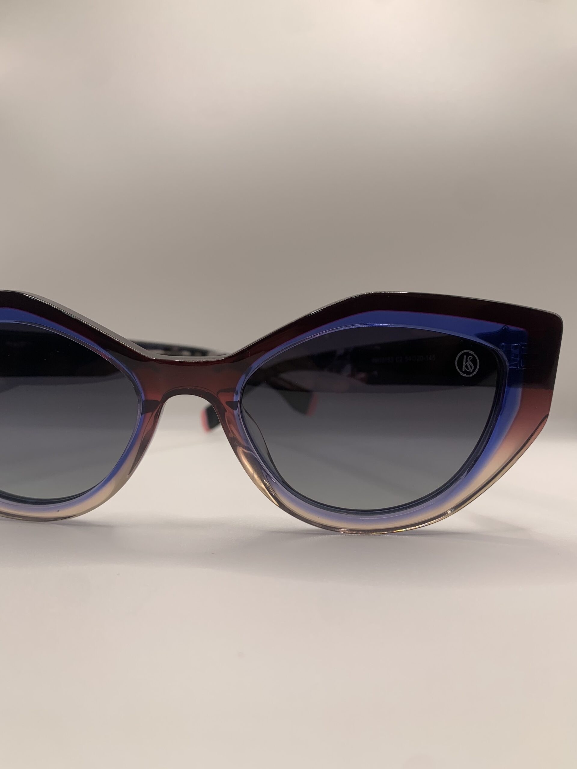 Óculos solar Feminino Kelly Silva