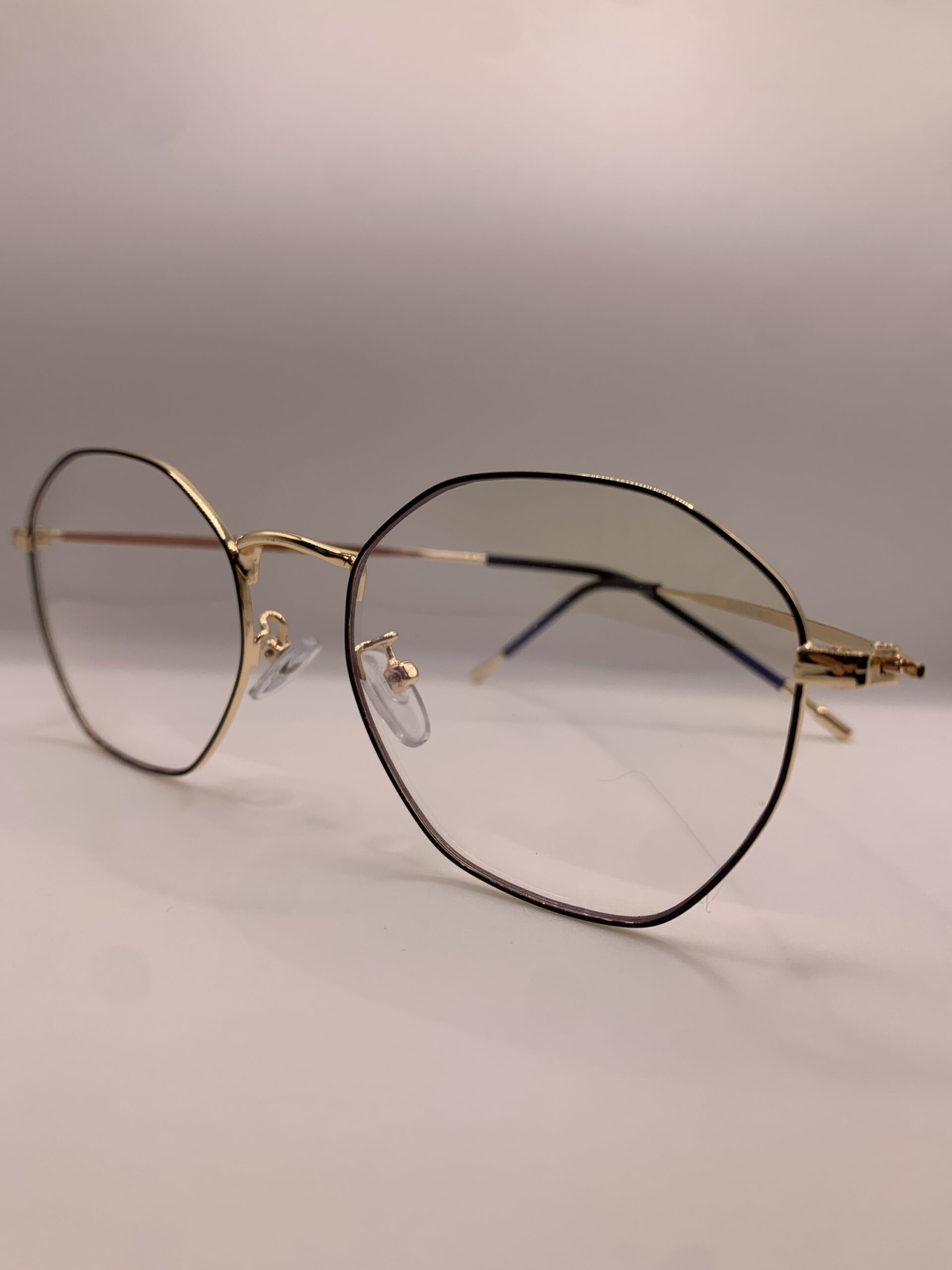 Armação Meta Kelly Dilva